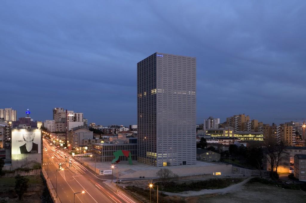 Edifici Burgo, Porto, Eduardo Souto De Moura