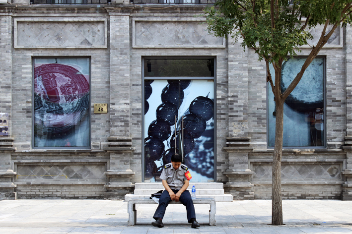 06. Retail in Qianmen Street, Beijing (picture by Pier Alessio Rizzardi)